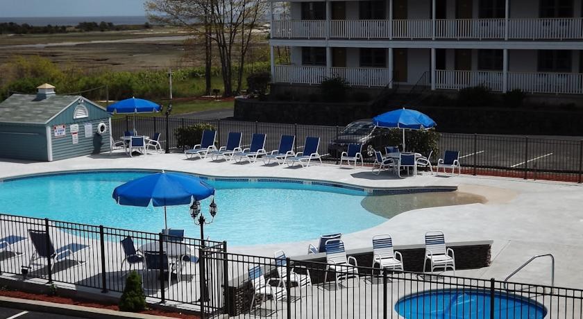 Mariner Resort 