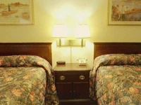 Days Inn Oil City Conference Center 