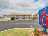 Motel 6 - Oklahoma City Airport 