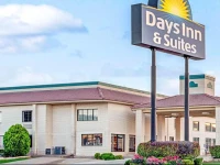 Days Inn and Suites Oklahoma City 