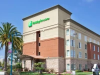Holiday Inn Oakland Airport 