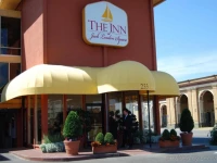 Inn at Jack London Square 