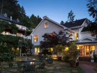 Inn at Occidental 