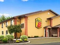 Super 8 Oneida Verona 