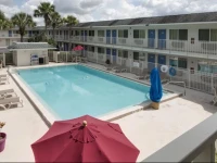 Motel 6 Orlando - Kissimmee Main Gate East 