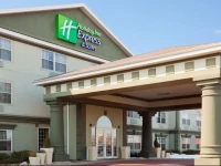 Holiday Inn Express Hotel & Suites Oshkosh - State Route 41 
