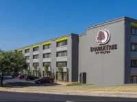 DoubleTree by Hilton Austin Northwest - Arboretum 