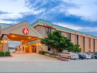 Ramada - Austin Central 