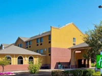 Holiday Inn Express Hotel & Suites Chicago-Oswego 