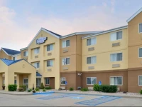 Lexington Inn & Suites Ottumwa 