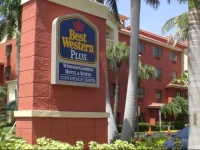 Best Western Plus Windsor Gardens Hotel & Suites/Conference Center 