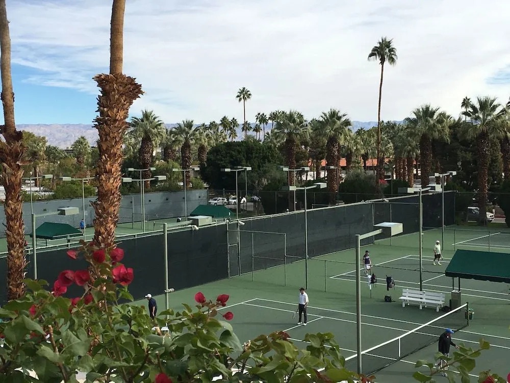 GetAways at Palm Springs Tennis Club 3*