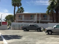 The New Palm Springs Inn 