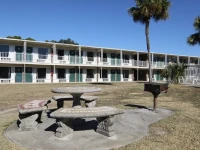 American Quality Lodge 