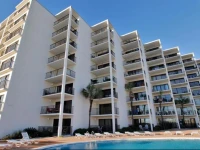 Moondrifter Beach Resort by Panhandle Getaways 