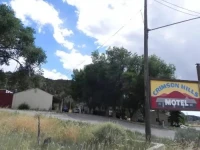 Crimson Hills Motel 