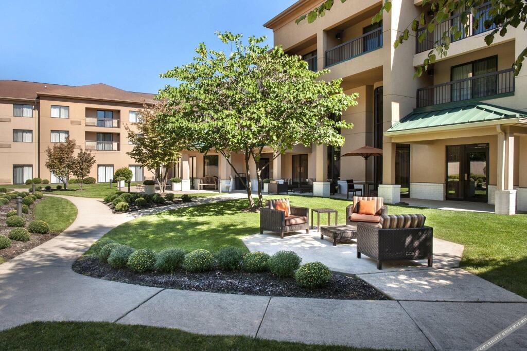 Courtyard Parsippany 