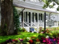 Grand Magnolia Suites 