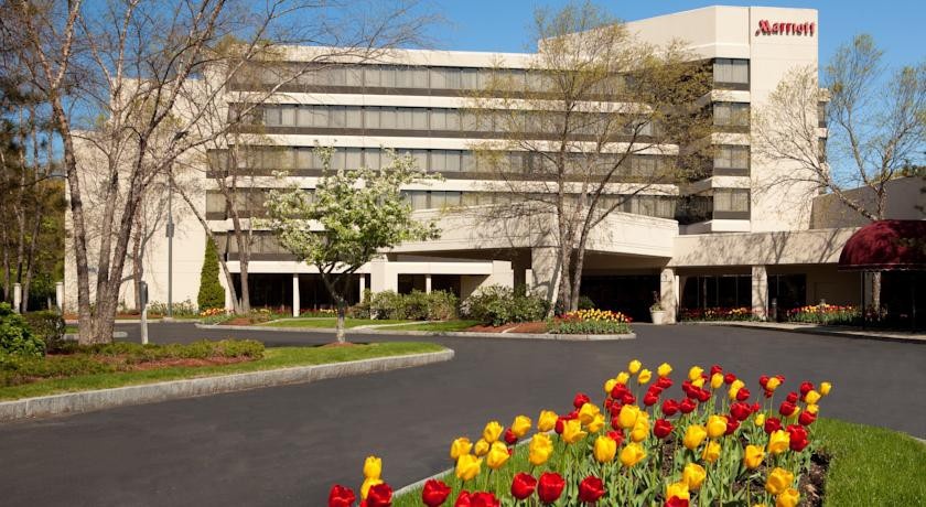 Boston Marriott Peabody 4*