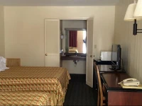 Economy Inn Toledo-Perrysburg 2*
