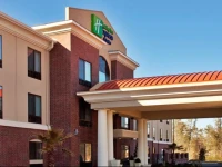 Holiday Inn Express Hotel & Suites Picayune 3*