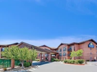 Days Inn and Suites Page/ Lake Powell 