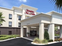 Hampton Inn & Suites Pensacola I-10 N at University Town Plaza 