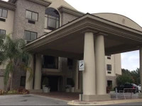 Holiday Inn Express Hotel & Suites Pensacola-West Navy Base 