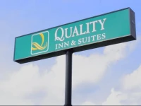 Quality Inn & Suites Pensacola Bayview 