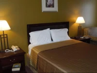 Hilltop Inn Pittsburgh 