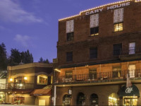 Historic Cary House Hotel