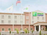 Holiday Inn Express Plainville 