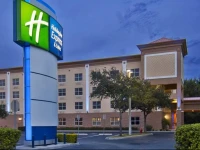 Holiday Inn Express Hotel & Suites Plant City 