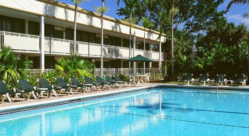 Sawgrass Inn & Conference Center 