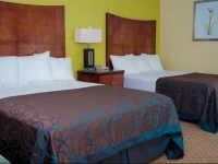 Sullivan Trail Inn & Suites 
