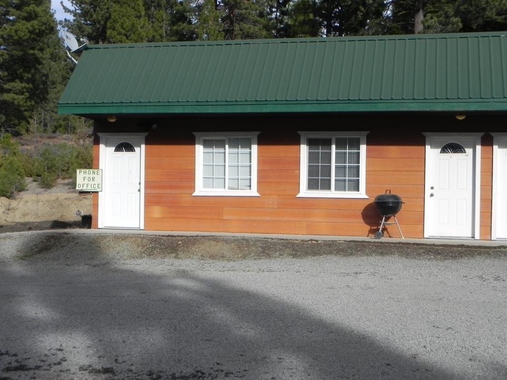 Lake Davis Resort 