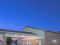 Super 8 - Potosi 