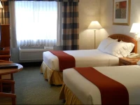 GuestHouse Inn & Suites Poulsbo 