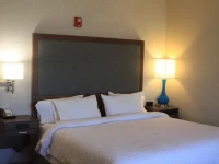 Hampton Inn Pratt 