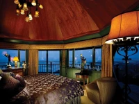 Lands End Inn 