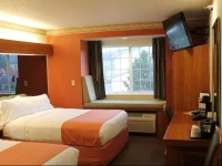 Raton Microtel Inn & Suites 