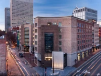 Courtyard by Marriott Richmond Downtown 
