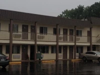 Richmond Inn and Suites 