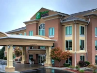 Holiday Inn Express Hotel & Suites Richmond 