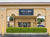Red Lion Inn & Suites Redding 