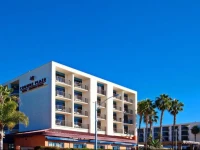 Crowne Plaza Redondo Beach and Marina 