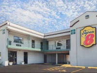 Super 8 Chicago/Rosemont/OHare/SE 