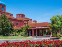 DoubleTree by Hilton Sonoma Wine Country 