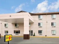 Super 8 Denver Northeast 