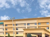 La Quinta Inn & Suites Atlanta Roswell 